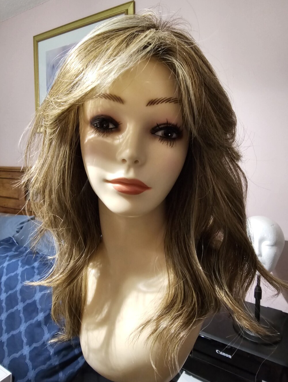 Styles By Soma World Famous Mocha Latte Synthetic Wavy Wig in Light Brown